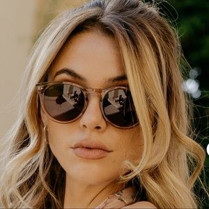 WMP Tate Polarized Classic Round Sunglasses